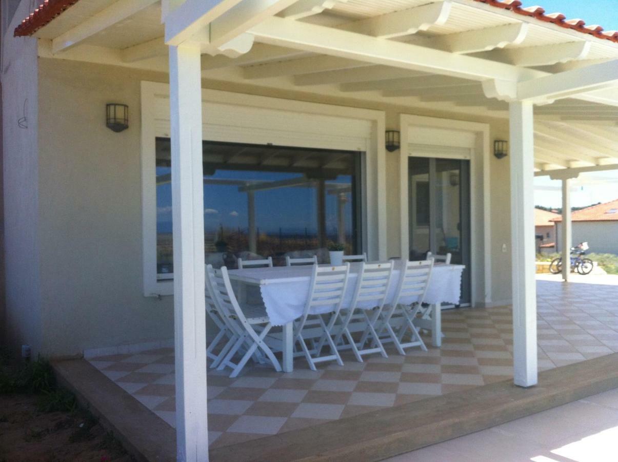 Magnificent Seascape Villa On A Secluded Beach Néa Moudaniá Eksteriør bilde